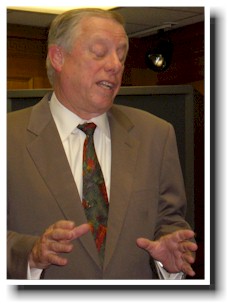 Tennessee Governor Phil Bredesen.
